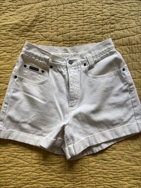 Vintage White High-Rise Rolled-Hem Jean Shorts